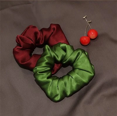 Scrunchies de păr din mătase, de culoare solidă, la comandă